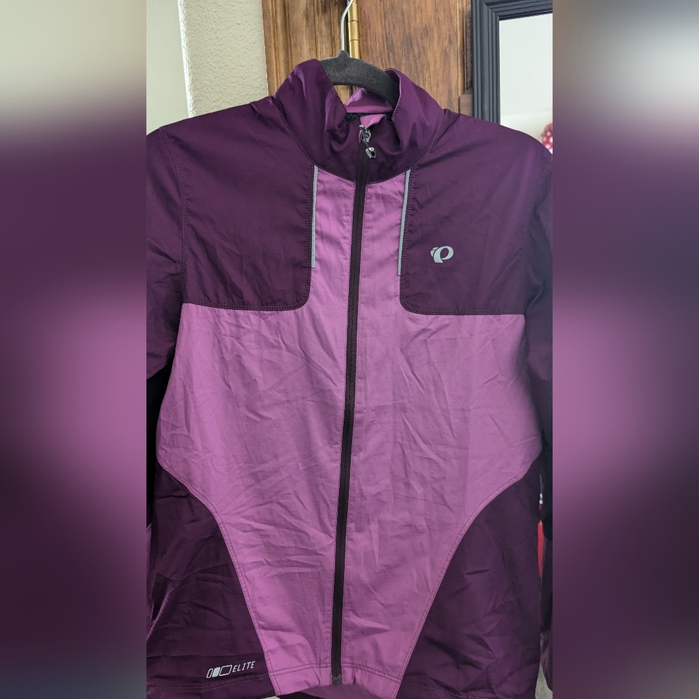 Pearl Izumi cycling jacket or windbreaker M